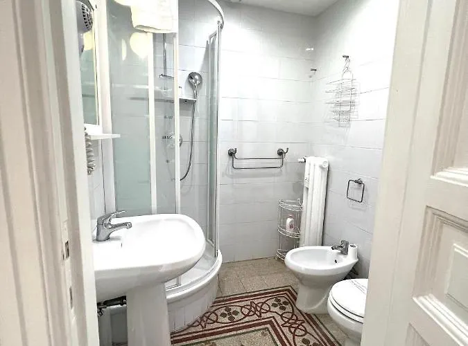 Relais Mazzini 게스트하우스 4*